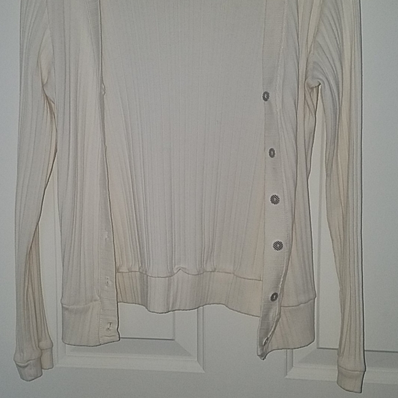 Blakey White Cardigan - Picture 4 of 4